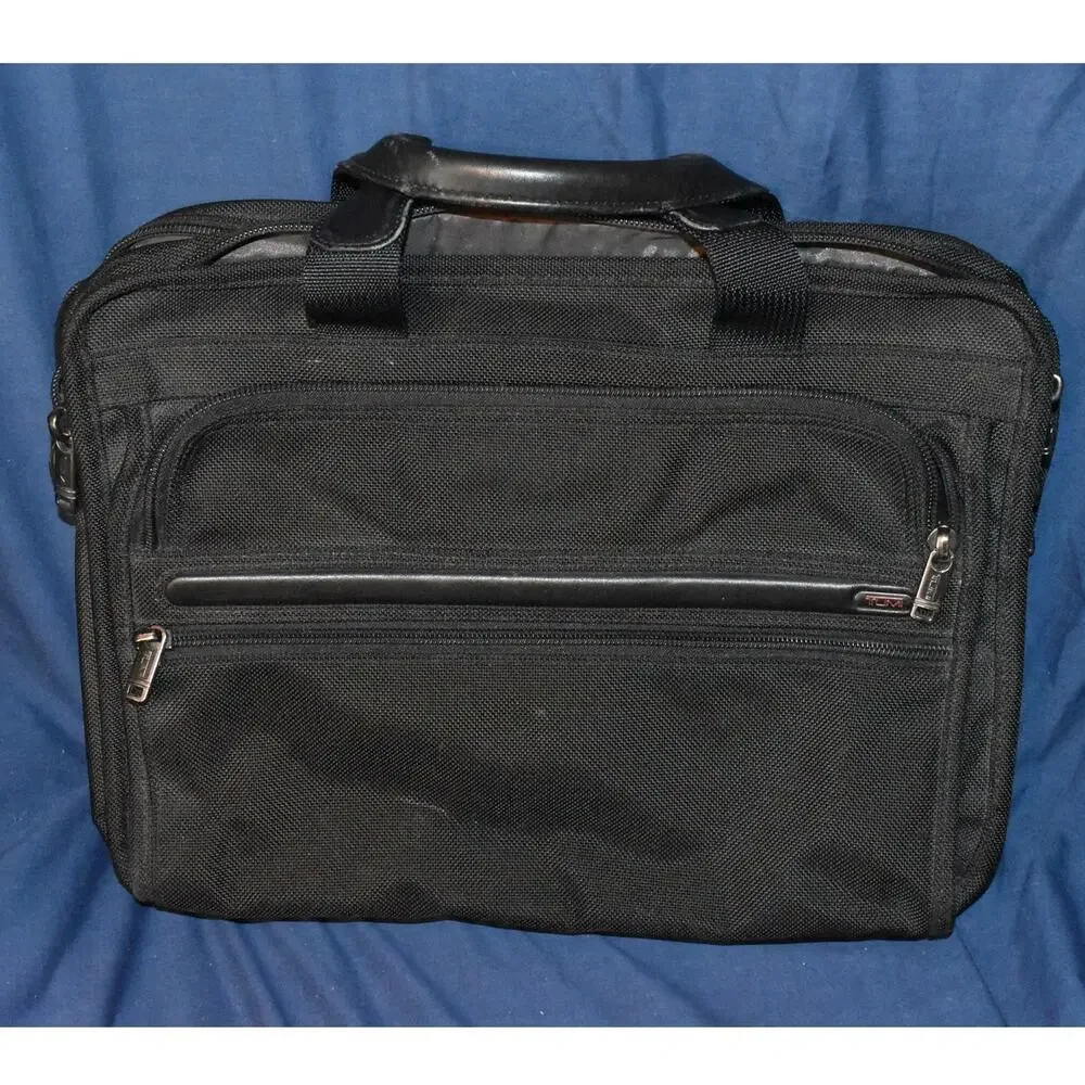 TUMI Briefcase Nylon 26130D4 Essential FXT Ballistic NO SHOULDER STRAP Laptop
